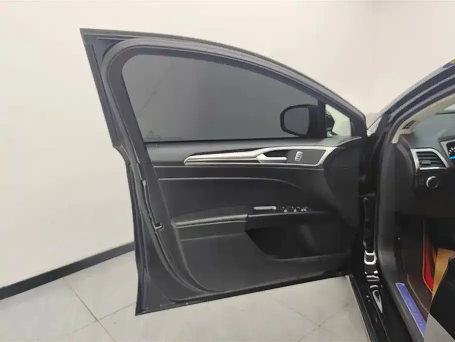 Ford Mondeo 2021 из CN, фото 7