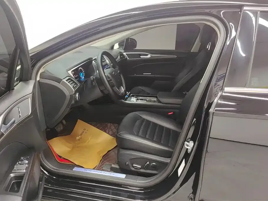 Ford Mondeo 2021 из CN, фото 9