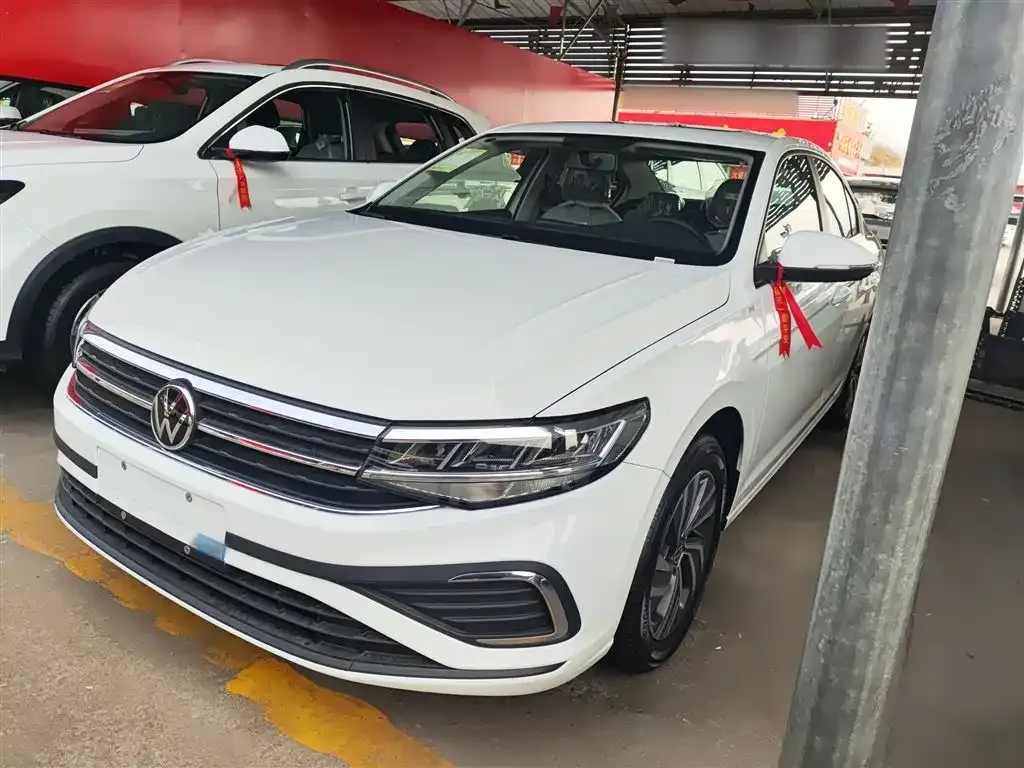 Volkswagen Bora 2025 из CN, фото 2