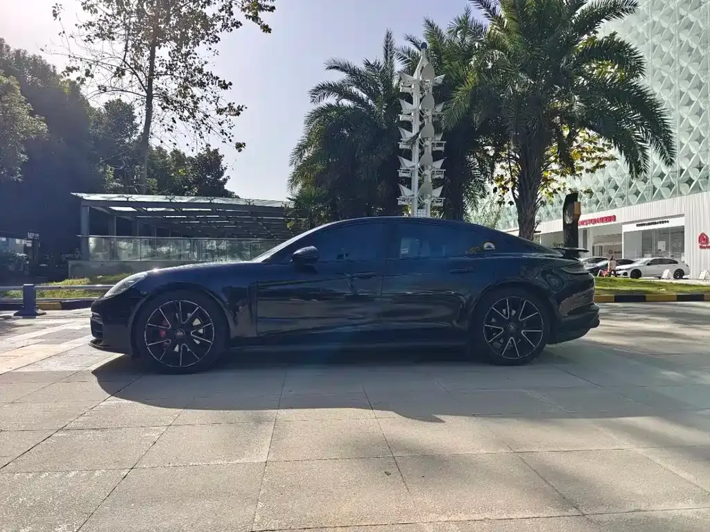 Porsche Panamera 2022 из CN, фото 7