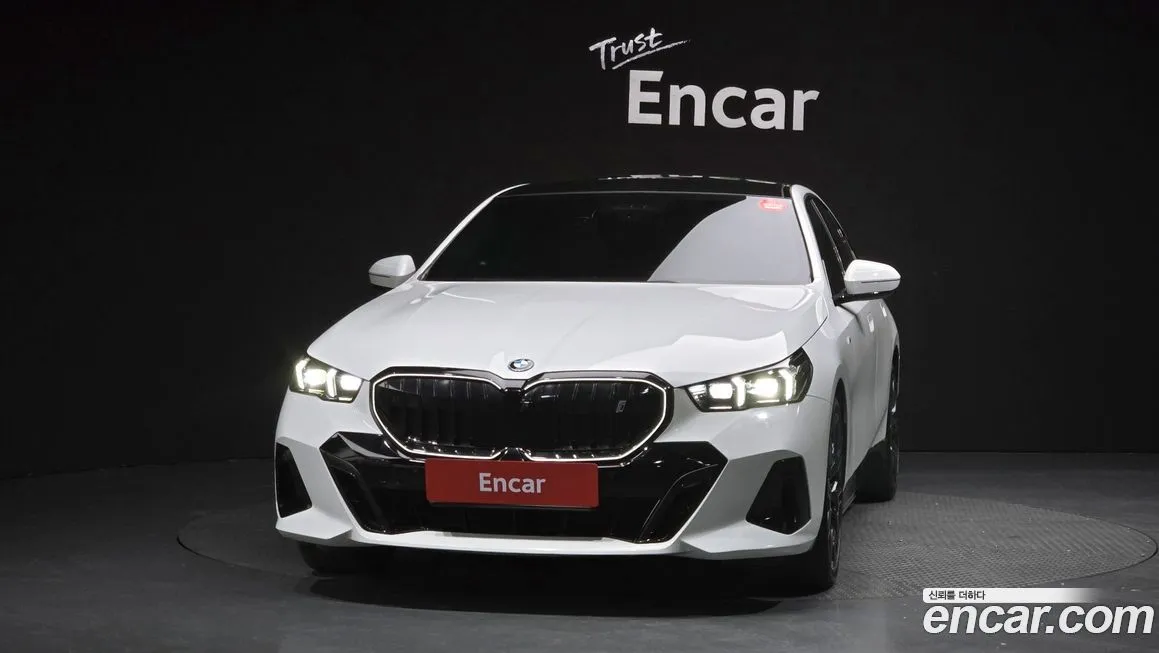 BMW i5 2024 из KR, фото 3