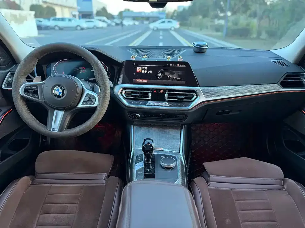 BMW 3 Series 2021 из CN, фото 2