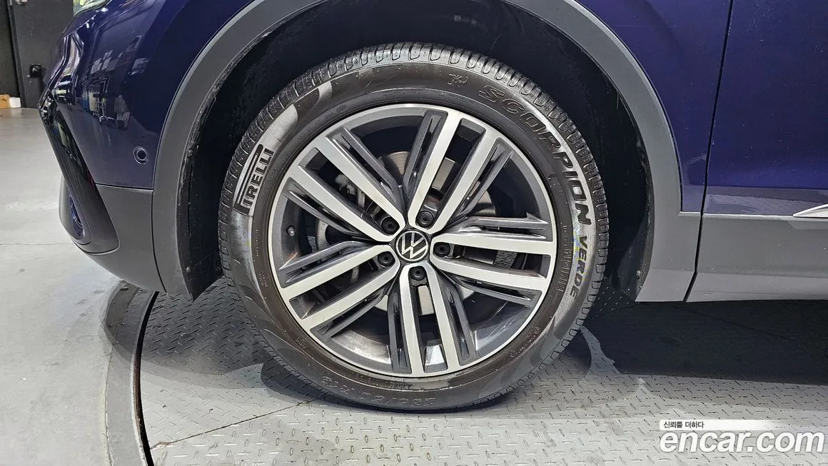 Volkswagen Tiguan 2023 из KR, фото 5