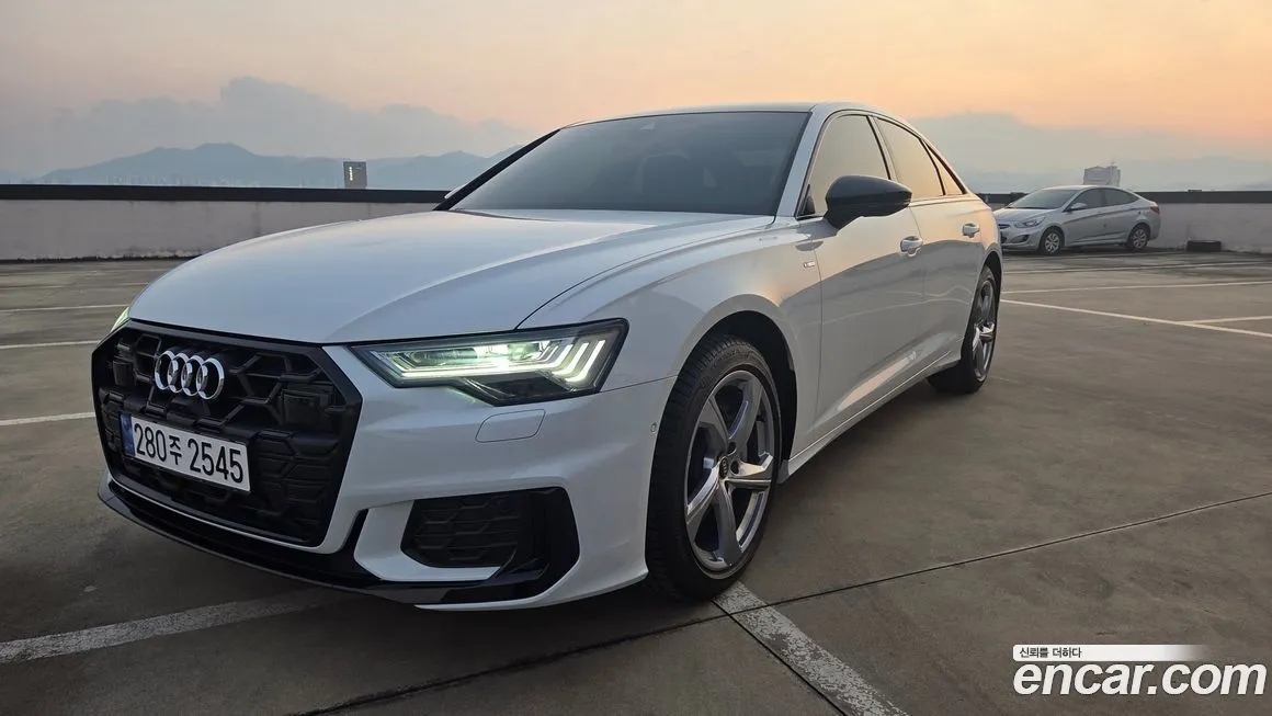 Audi A6 — фото 1