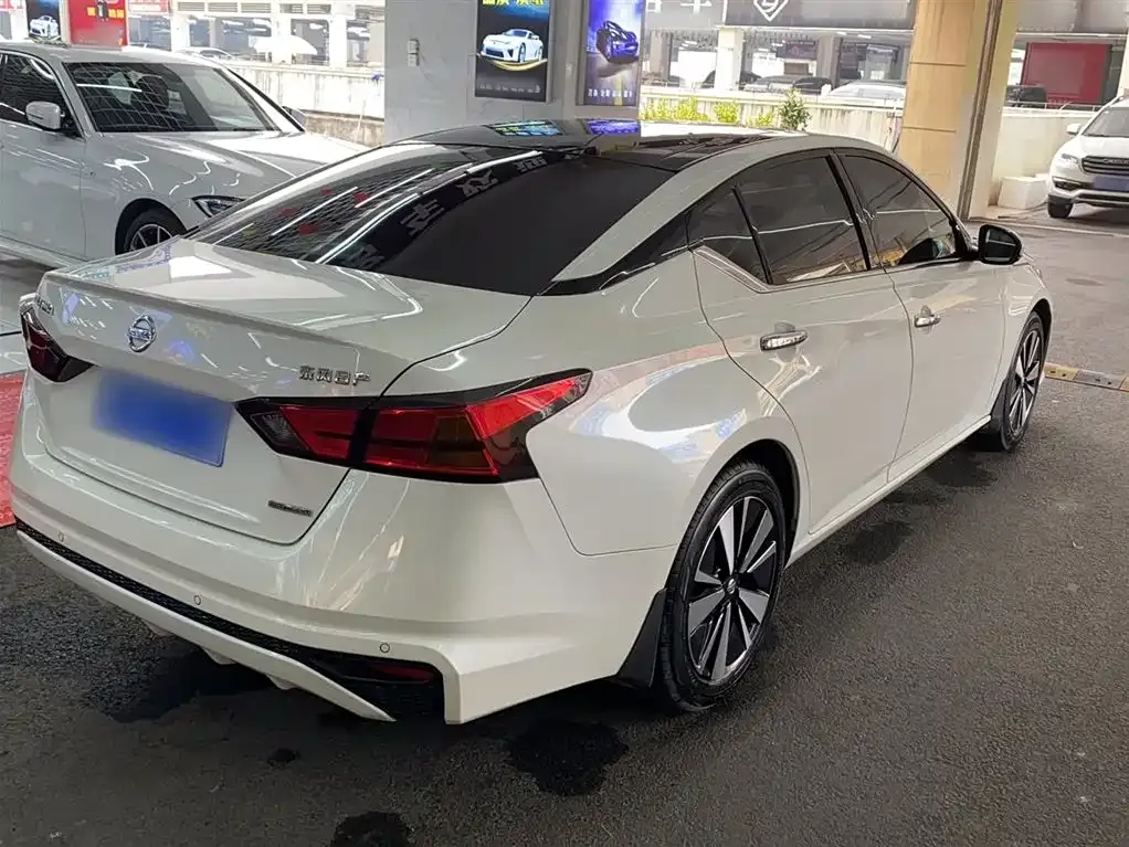 Nissan Teana 2022 из CN, фото 5