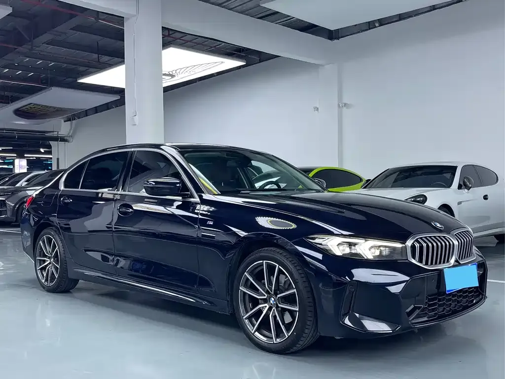 BMW 3 Series 2023 из CN, фото 3