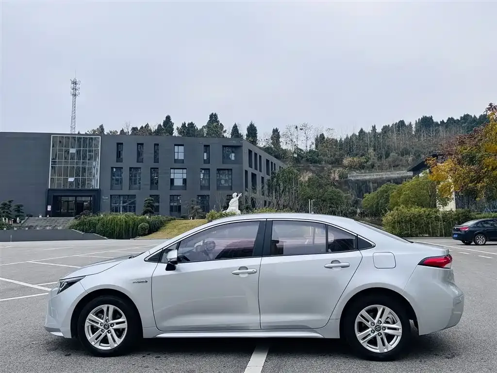 Toyota Levin 2021 из CN, фото 9