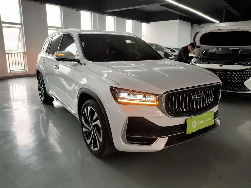 Geely Xingyue L 2024 из CN, фото 4