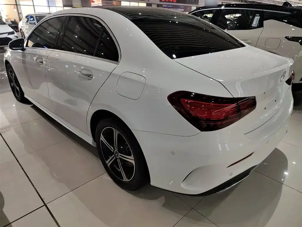 Mercedes-Benz A-Class 2023 из CN, фото 5