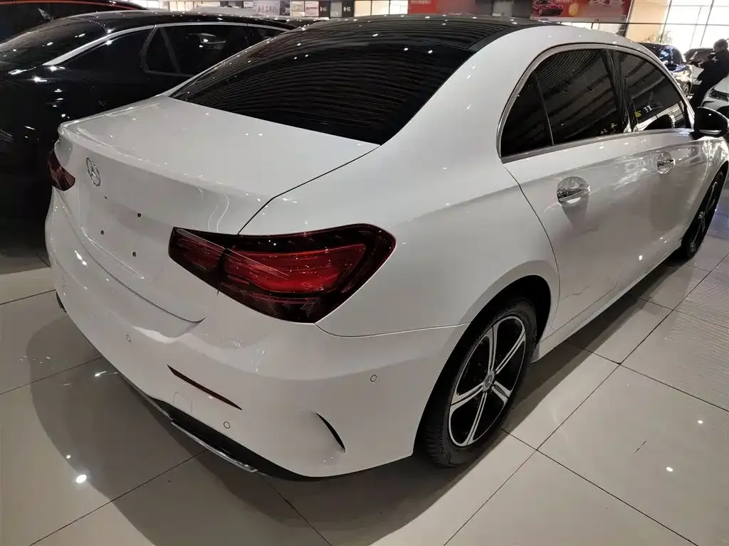 Mercedes-Benz A-Class 2023 из CN, фото 7