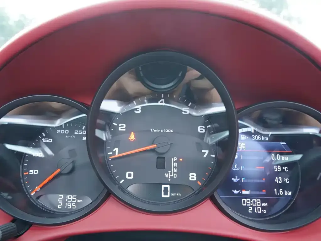 Porsche 718 2025 из CN, фото 6