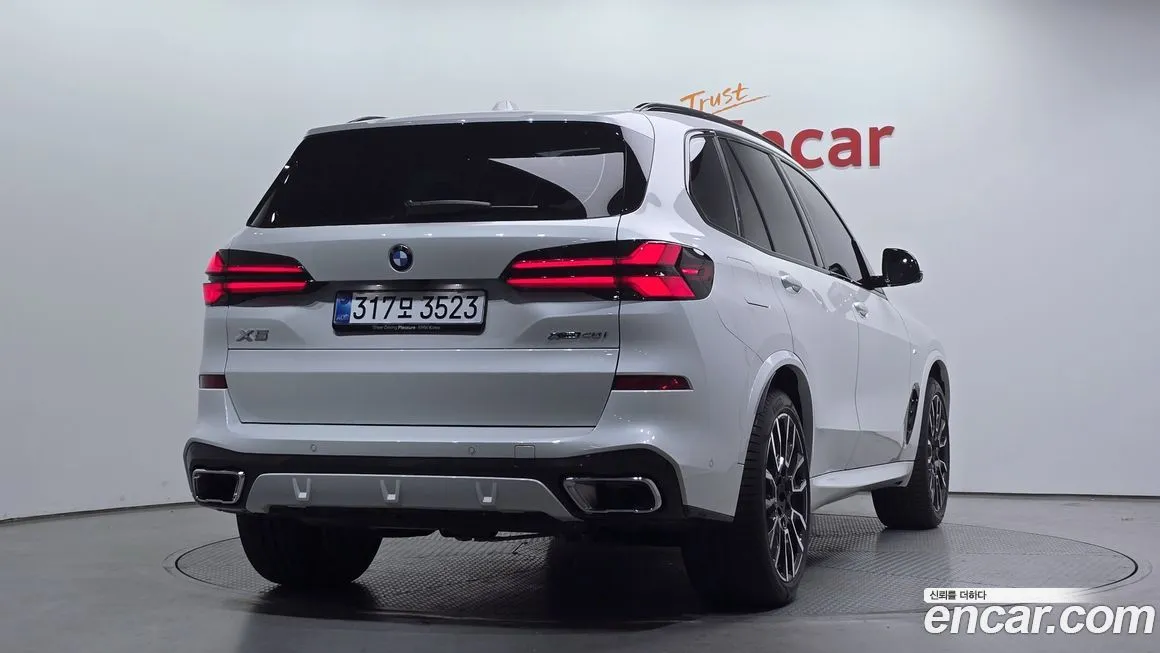 BMW X5 — фото 2