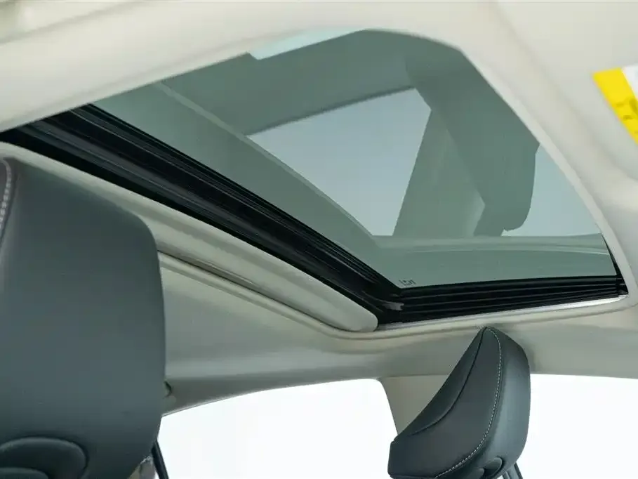 Toyota Camry 2025 из CN, фото 3