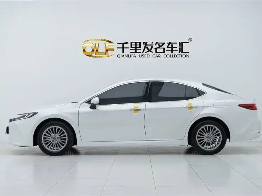 Toyota Camry 2025 из CN, фото 7
