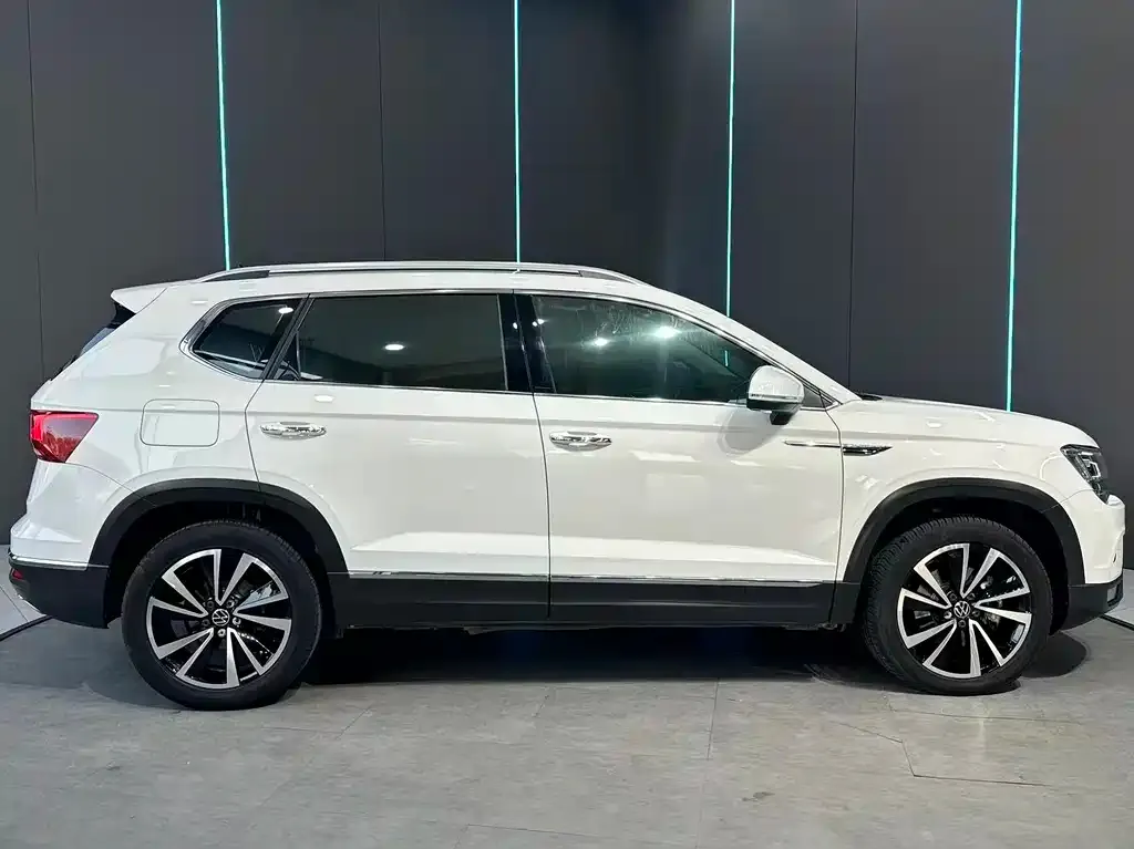 Volkswagen Tharu 2021 из CN, фото 5
