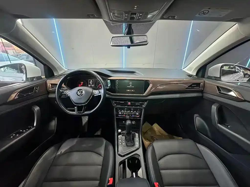 Volkswagen Tharu 2021 из CN, фото 9