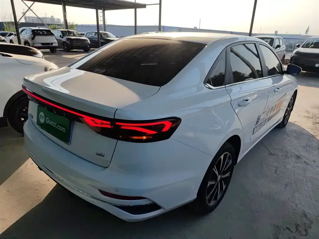 Geely Emgrand 2024 из CN, фото 7