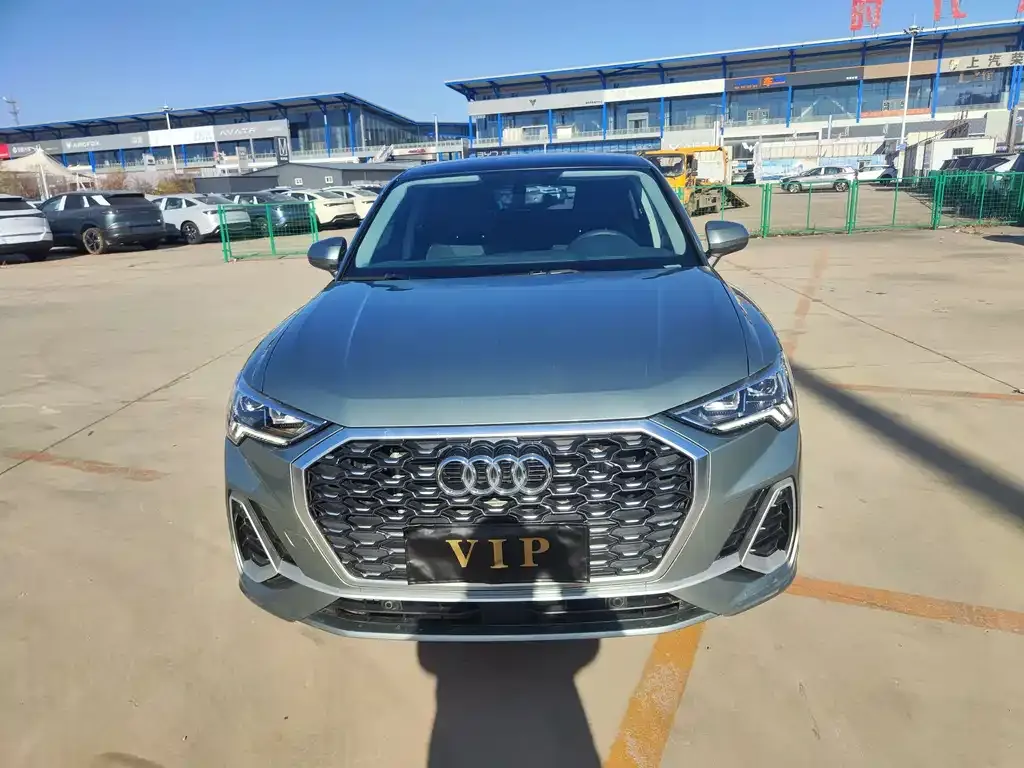 Audi Q3 Sportback 2021 из CN, фото 2