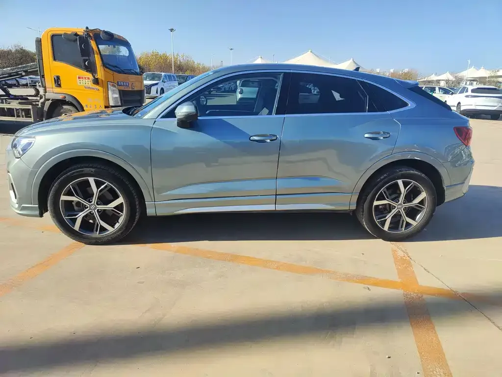 Audi Q3 Sportback 2021 из CN, фото 3