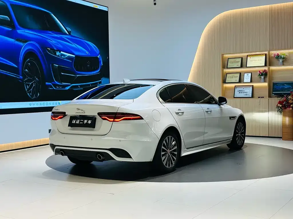 Jaguar XEL 2022 из CN, фото 3