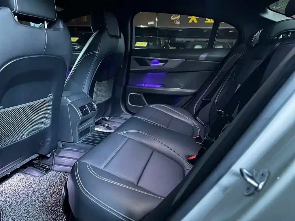 Jaguar XEL 2022 из CN, фото 8