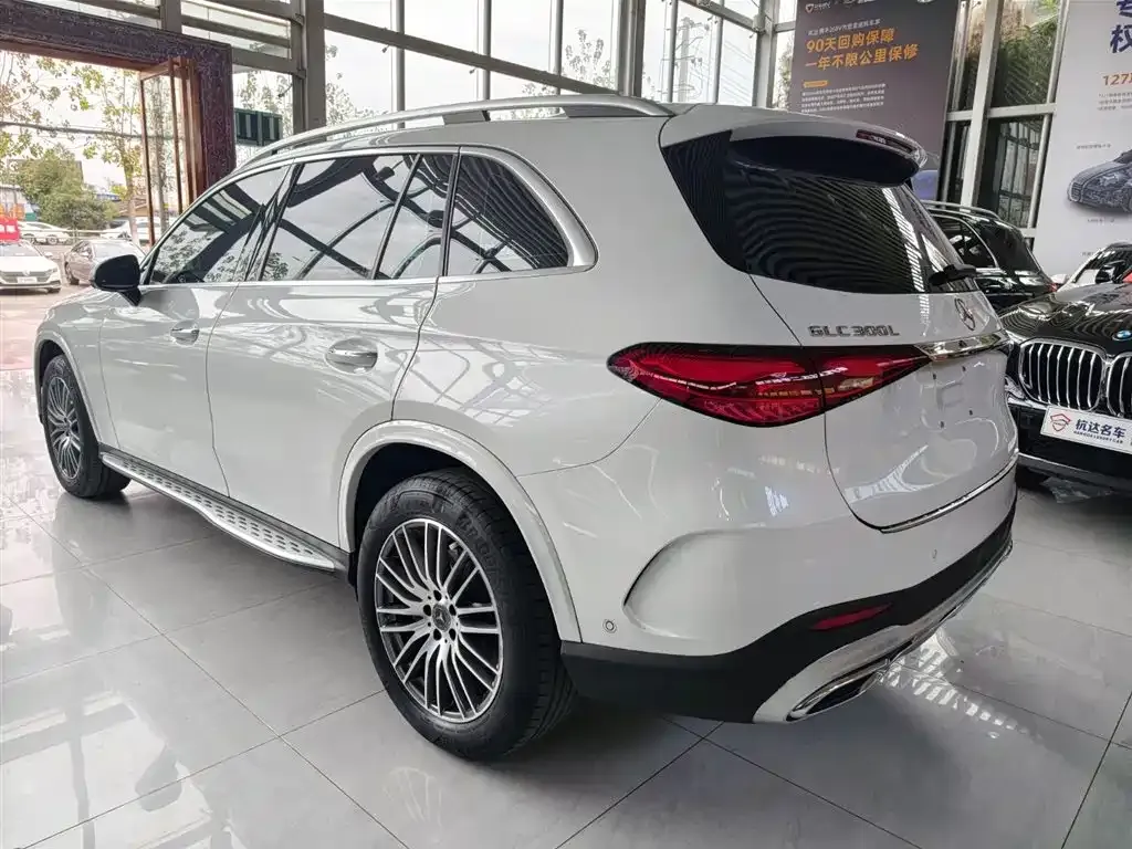 Mercedes-Benz GLC — фото 6