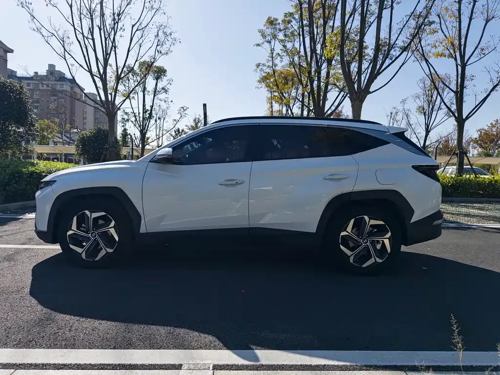 Hyundai Tucson 2022 из CN, фото 7