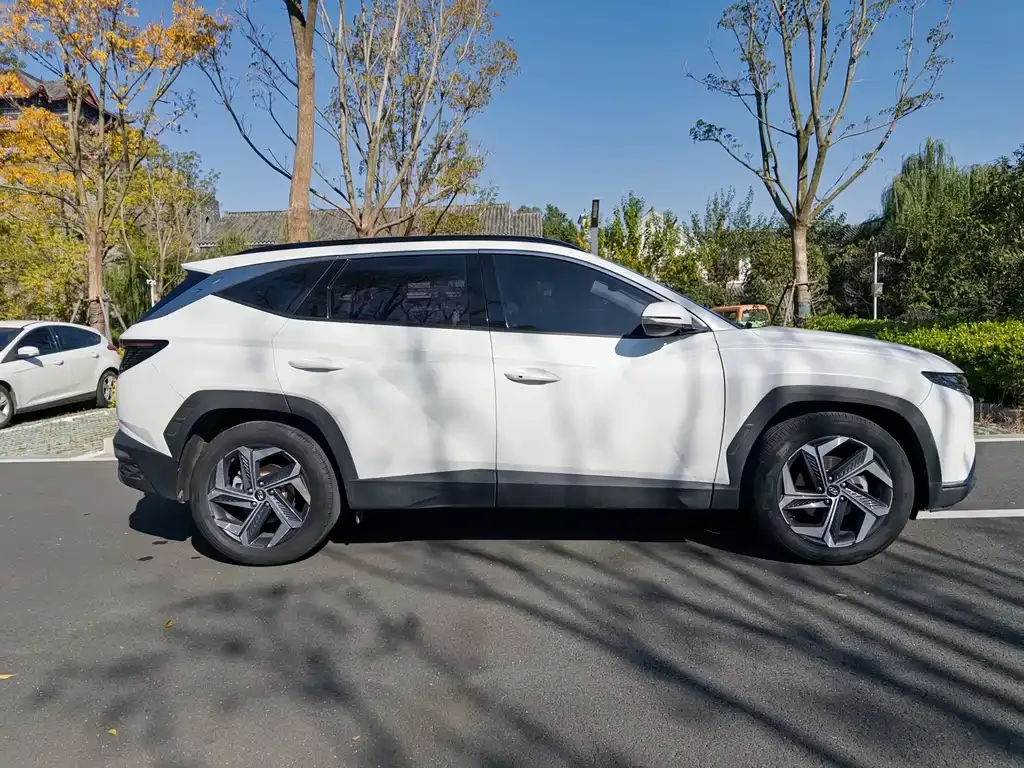 Hyundai Tucson 2022 из CN, фото 8