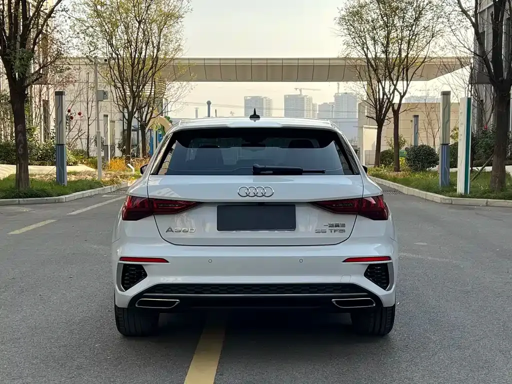 Audi A3 2022 из CN, фото 8