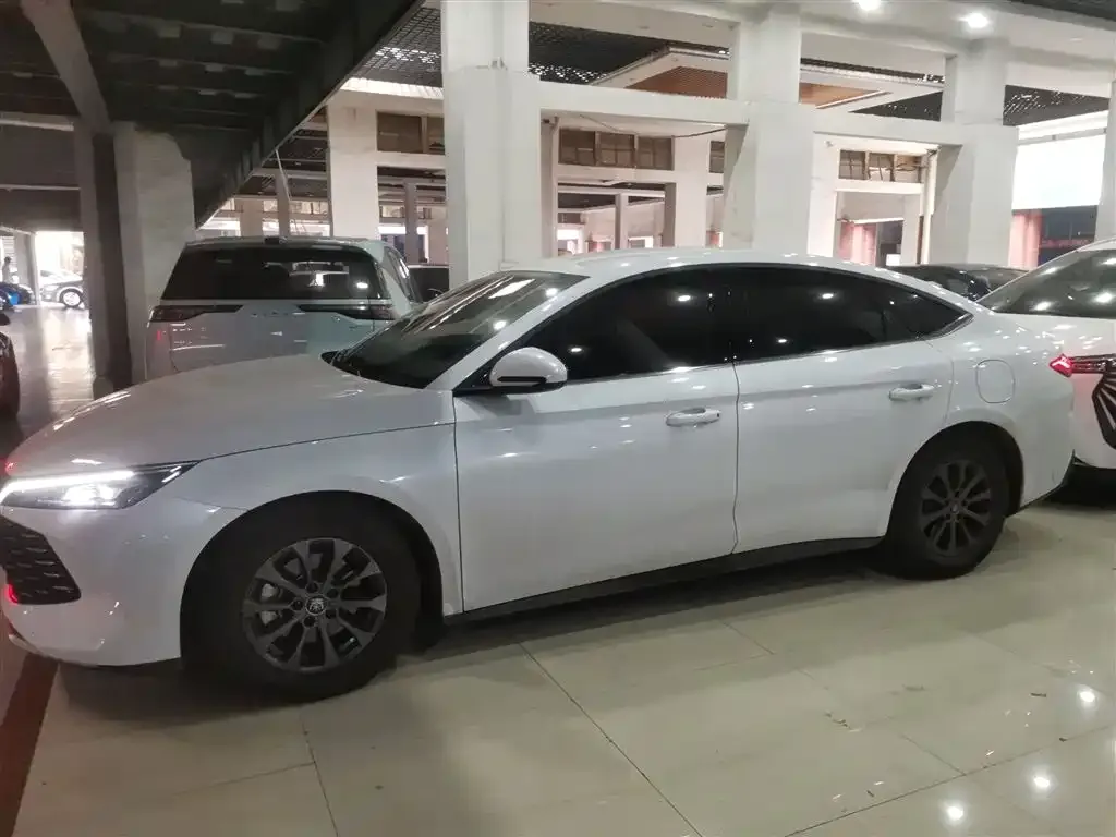 BYD Qin L 2025 из CN, фото 5