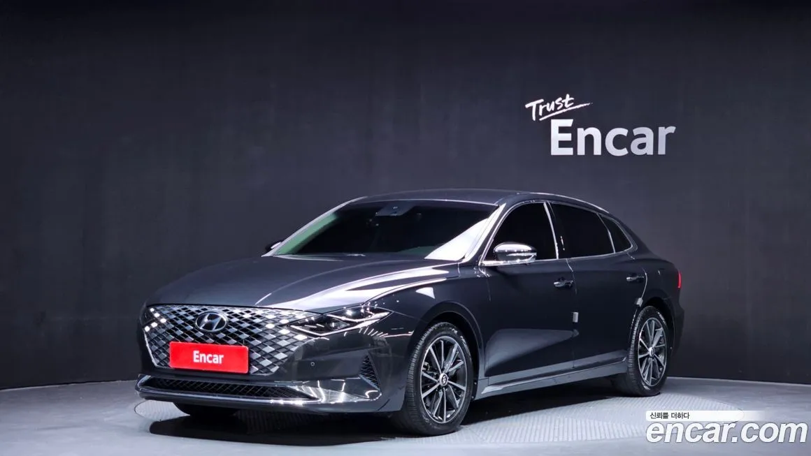 Hyundai Grandeur — фото 1