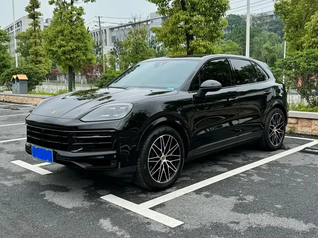 Porsche Cayenne 2023 из CN, фото 1