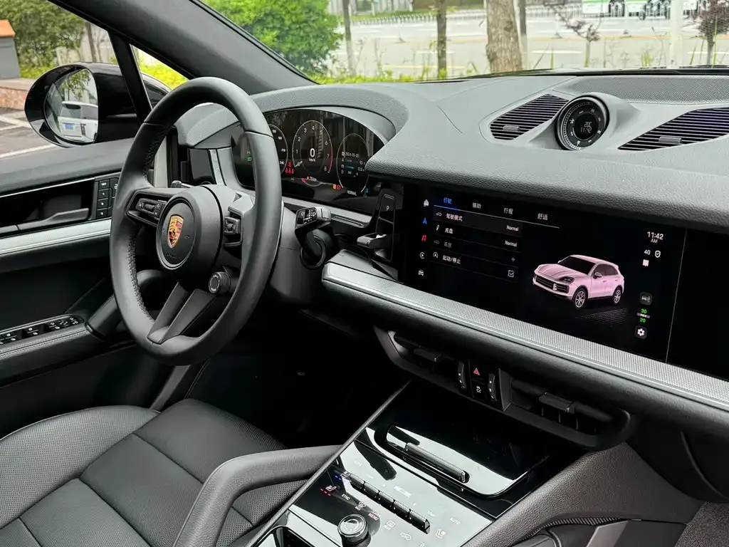Porsche Cayenne 2023 из CN, фото 8