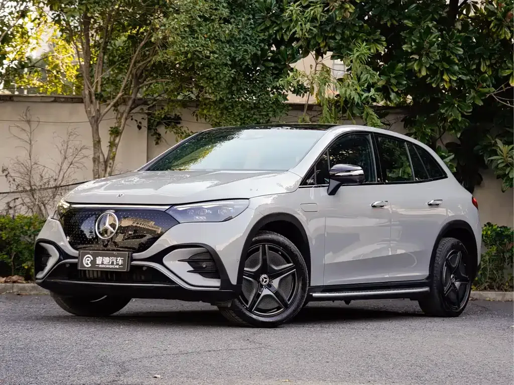 Mercedes-Benz EQE SUV — фото 2
