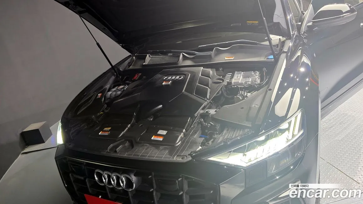 Audi Q8 2023 из KR, фото 6