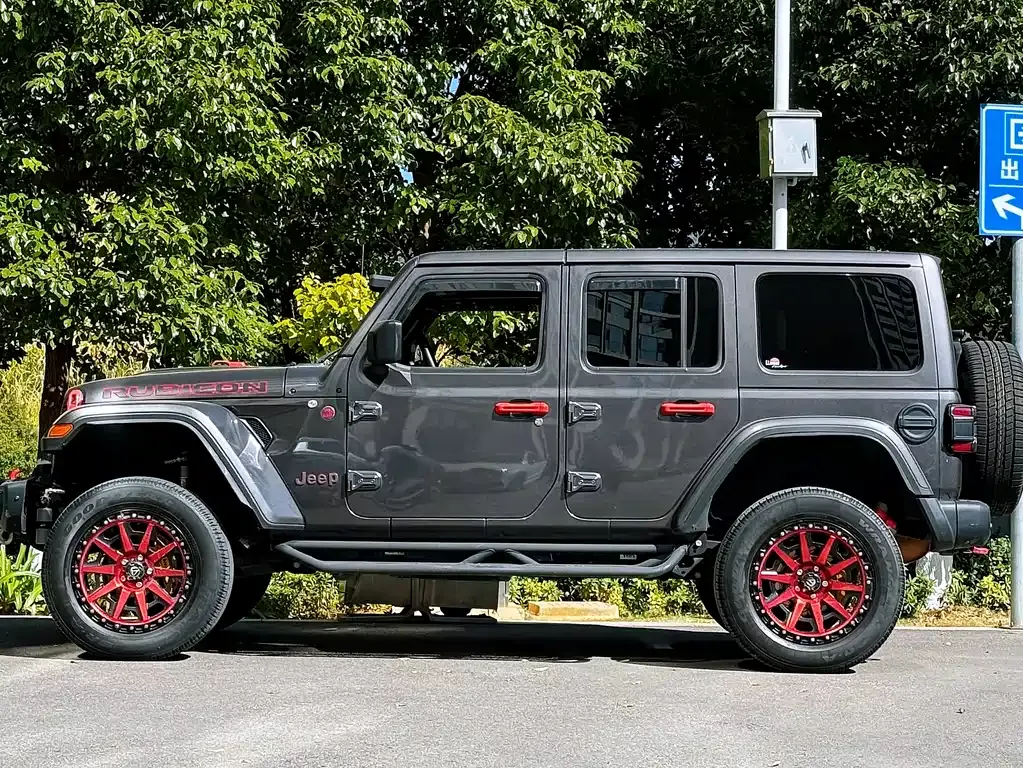 Jeep Wrangler — фото 2