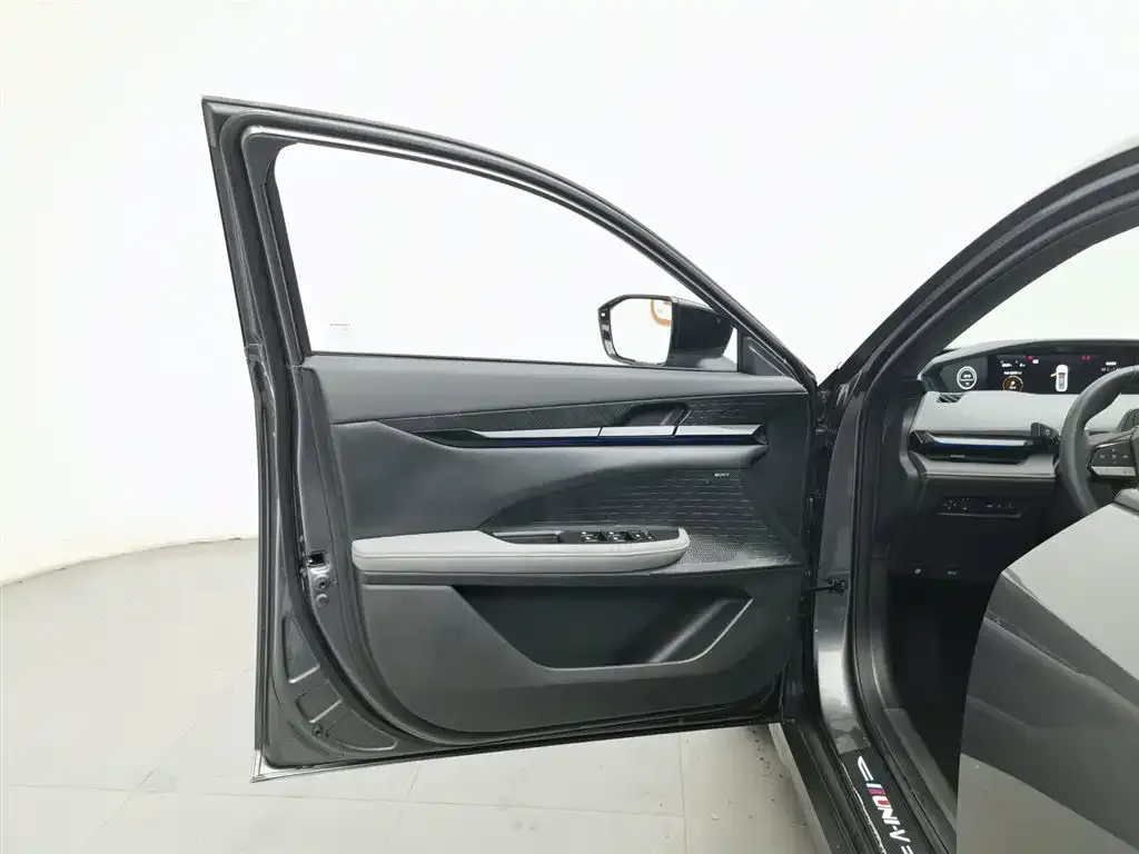 Changan UNI-V 2022 из CN, фото 8