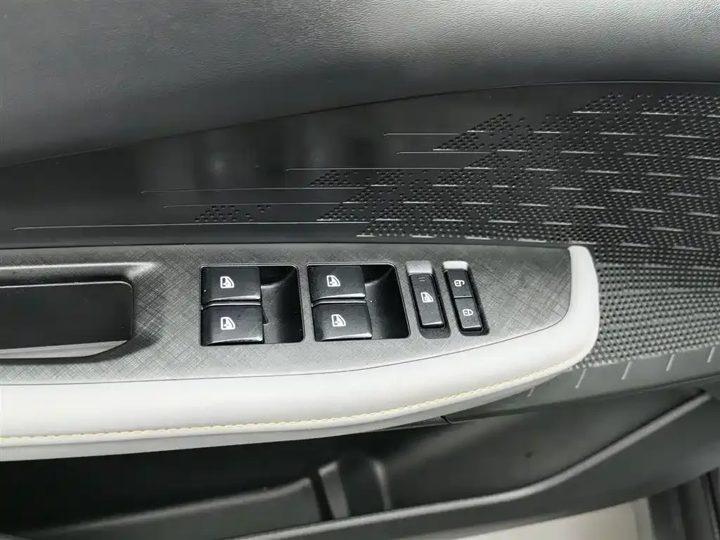 Changan UNI-V 2022 из CN, фото 9