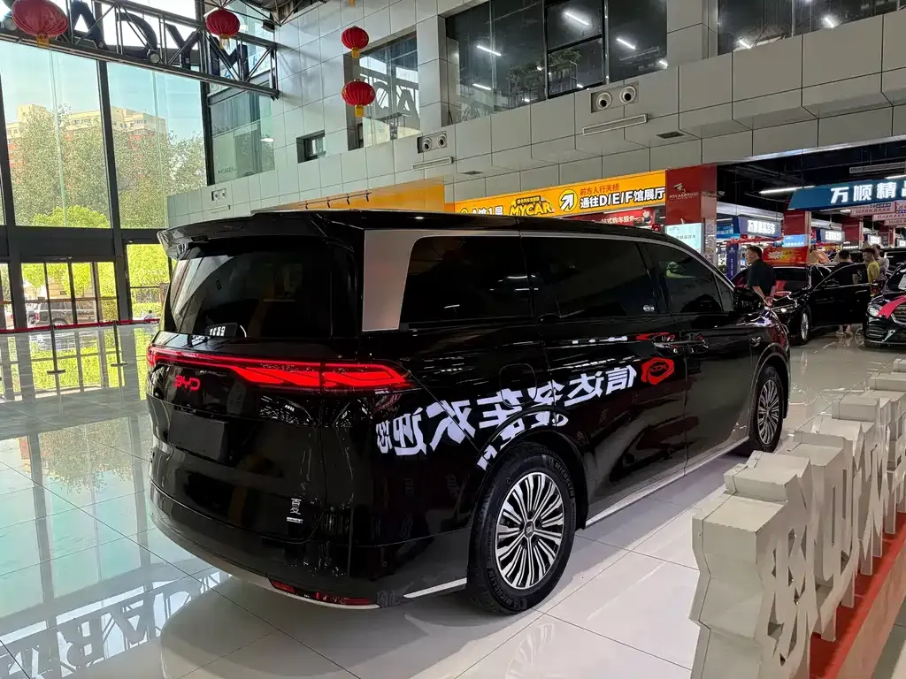 BYD Xia 2025 из CN, фото 8
