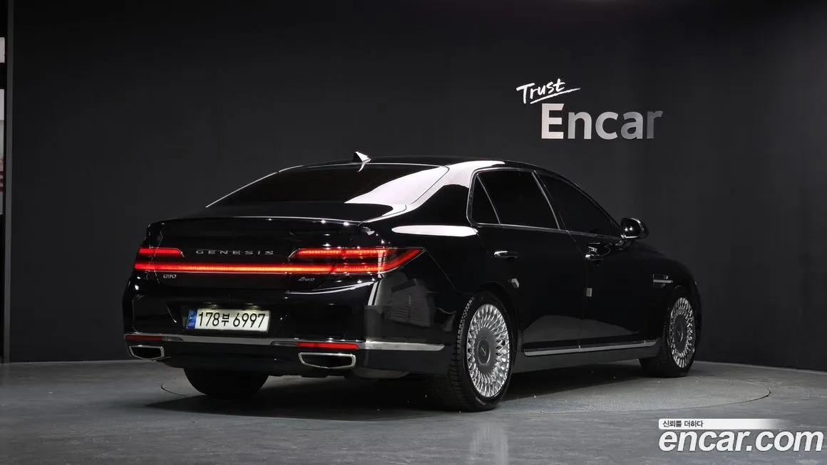 Genesis G90 — фото 2
