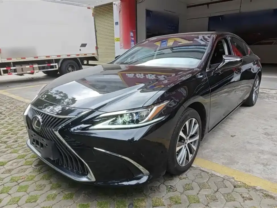 Lexus ES 2021 из CN, фото 3