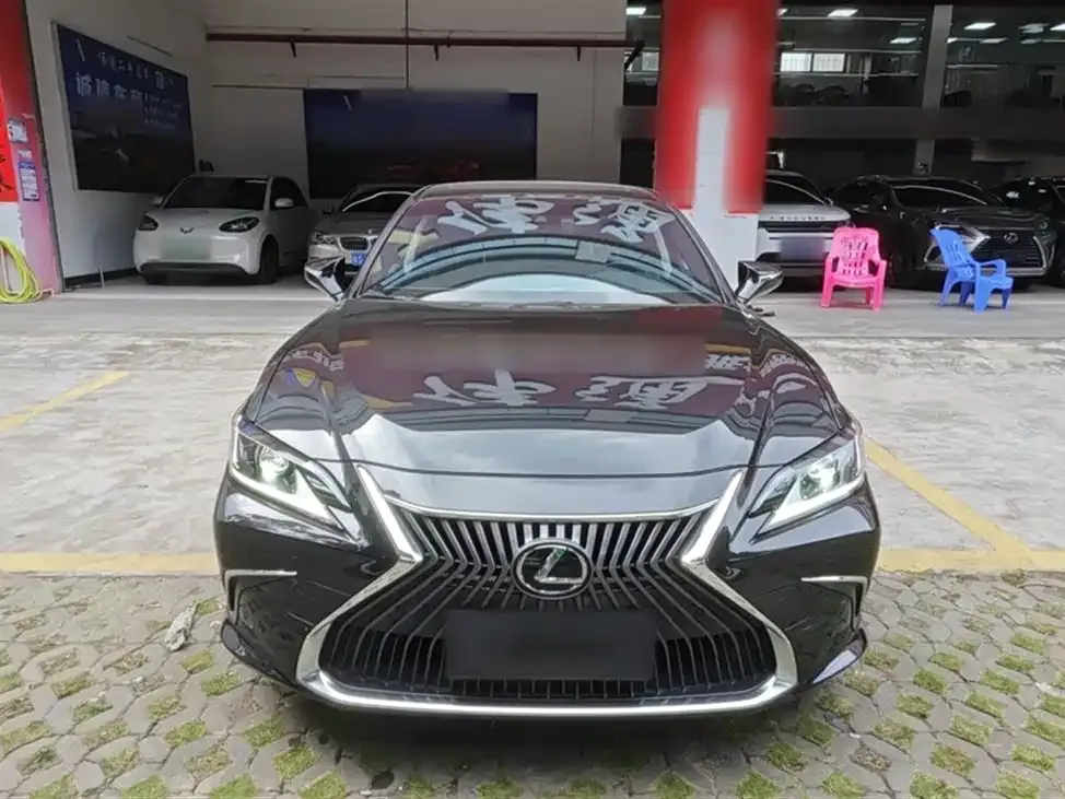 Lexus ES 2021 из CN, фото 5