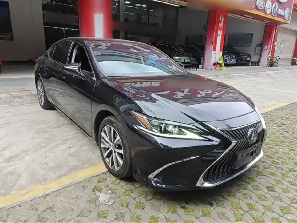 Lexus ES 2021 из CN, фото 6