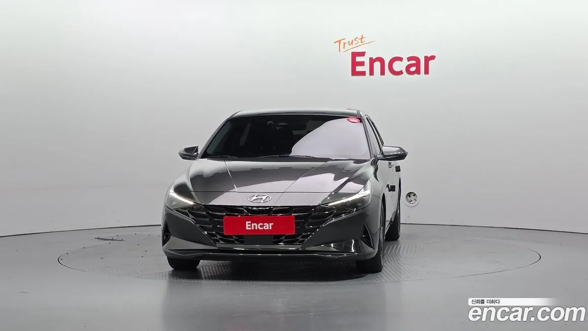 Hyundai AVANTE — фото 3
