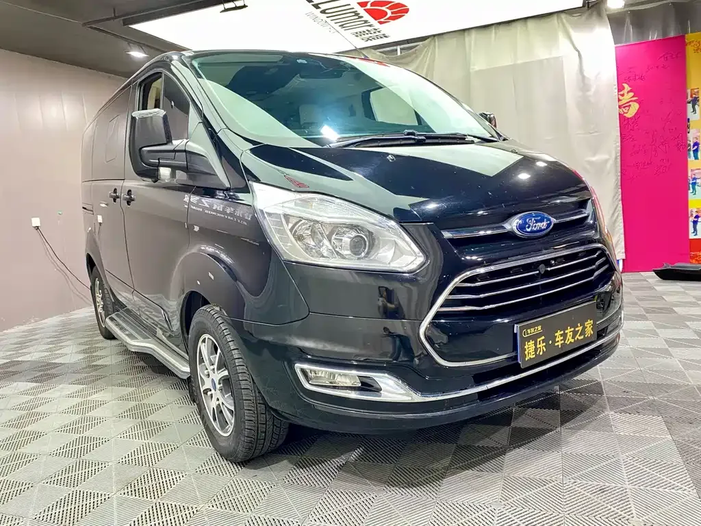 Ford Tourneo 2021 из CN, фото 3