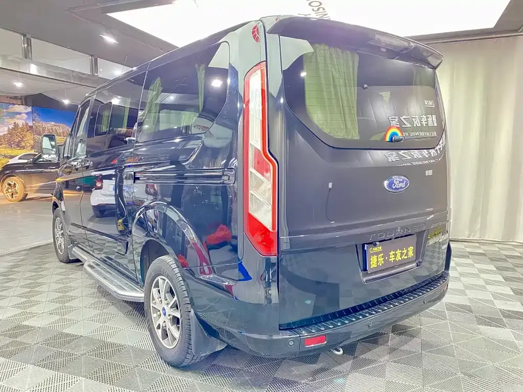 Ford Tourneo 2021 из CN, фото 5