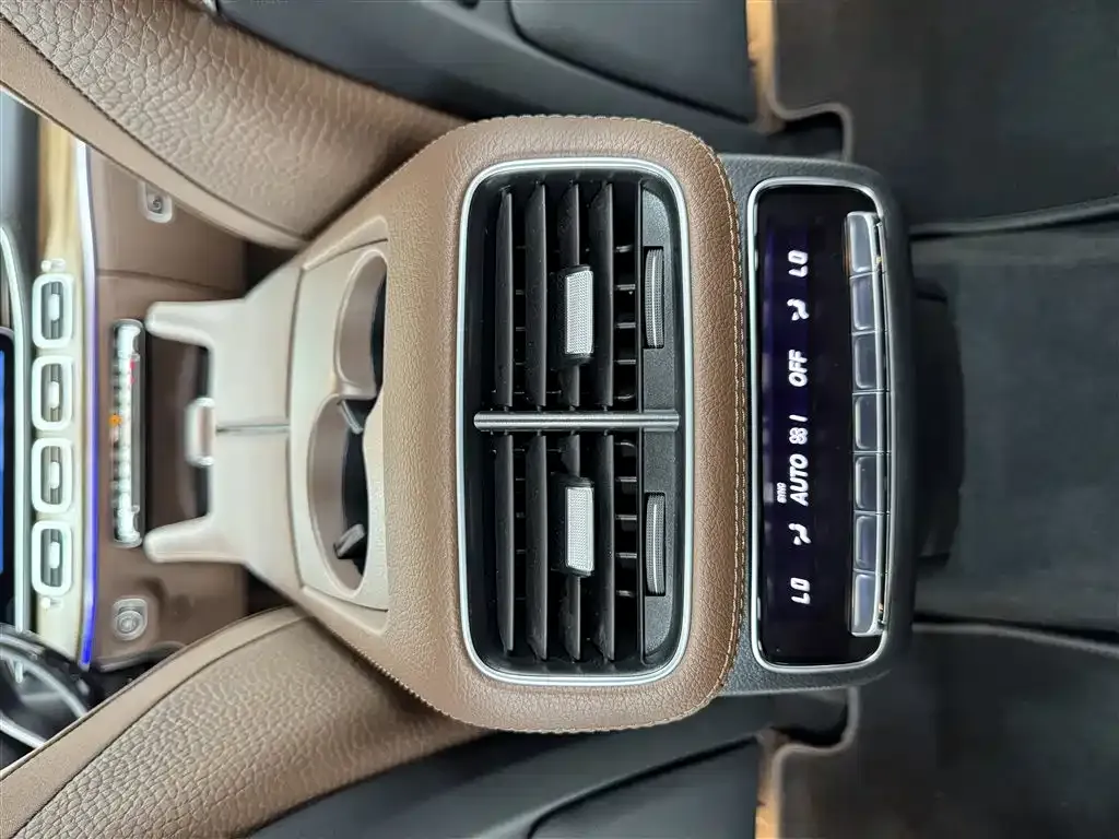 Mercedes-Benz GLS 2025 из CN, фото 8