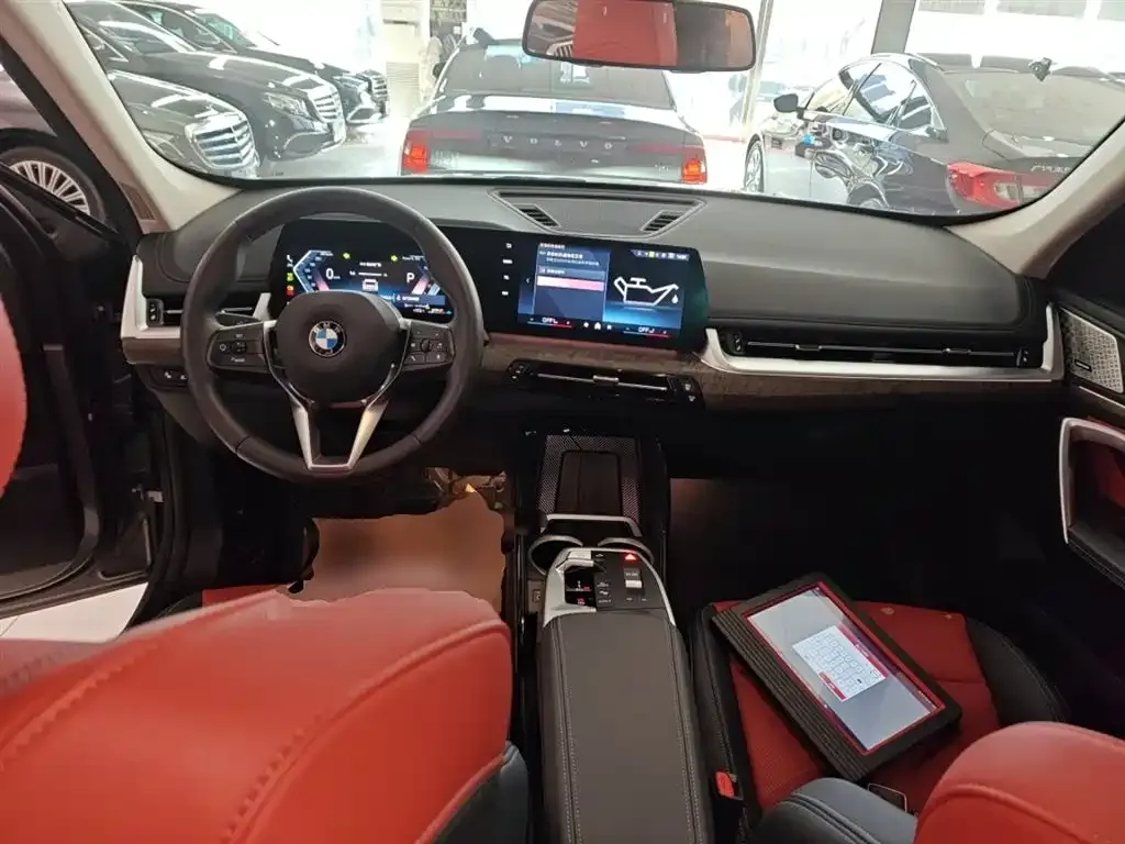 BMW X1 2024 из CN, фото 10