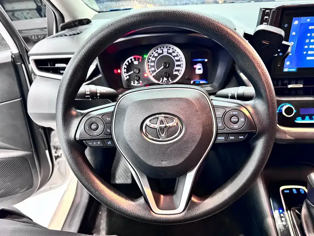 Toyota Corolla 2021 из CN, фото 10
