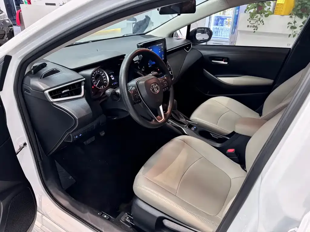 Toyota Corolla 2021 из CN, фото 5